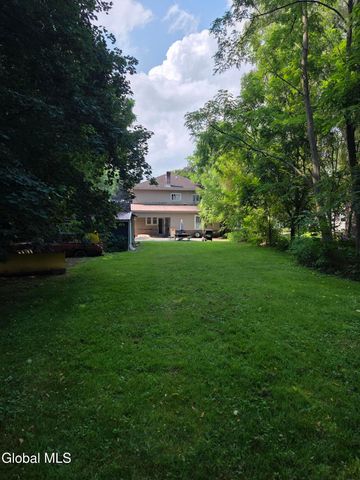 76 W Grand Street, Palatine Bridge, NY 13428