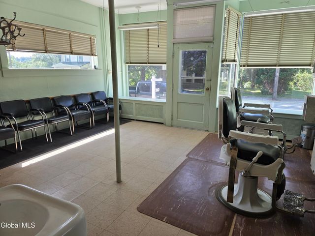 76 W Grand Street, Palatine Bridge, NY 13428