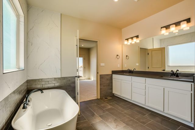 6028 Diebenkorn Drive SE, Albuquerque, NM 87106