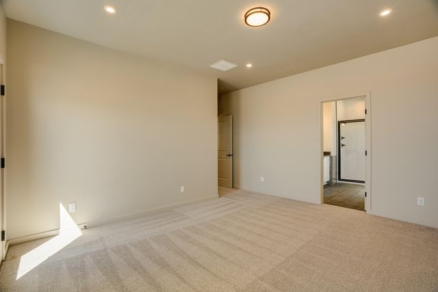 6028 Diebenkorn Drive SE, Albuquerque, NM 87106