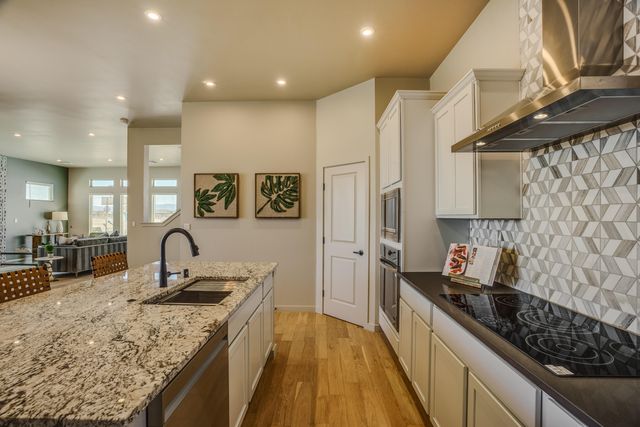 6028 Diebenkorn Drive SE, Albuquerque, NM 87106