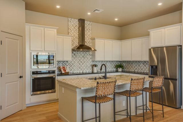 6028 Diebenkorn Drive SE, Albuquerque, NM 87106