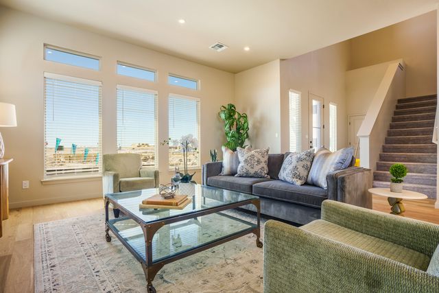 6028 Diebenkorn Drive SE, Albuquerque, NM 87106