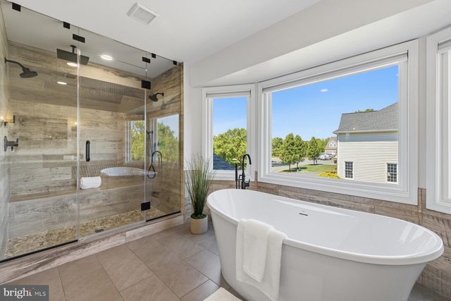 21930 BELLAIR CT, Ashburn, VA 20147