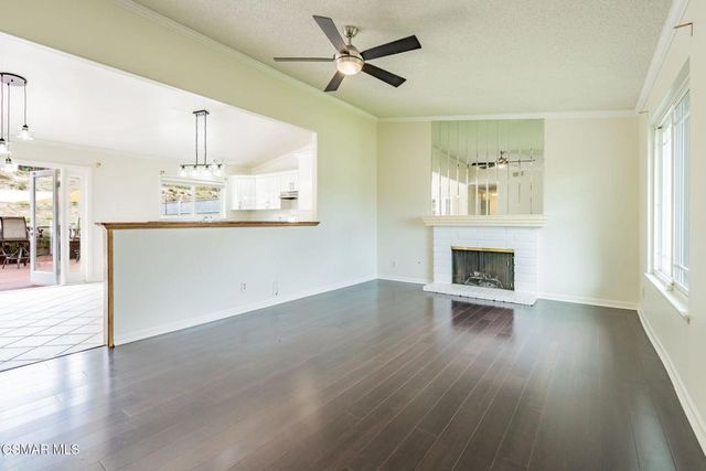 6894 Auburn Circle, Moorpark, CA 93021