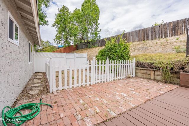 6894 Auburn Circle, Moorpark, CA 93021