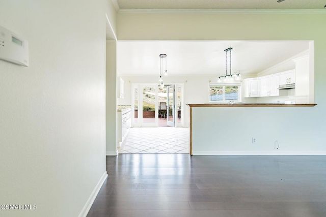 6894 Auburn Circle, Moorpark, CA 93021