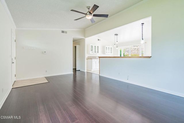 6894 Auburn Circle, Moorpark, CA 93021