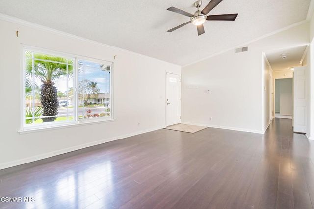 6894 Auburn Circle, Moorpark, CA 93021