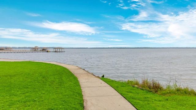 7527 Bella Springs Drive, Houston, TX 77044