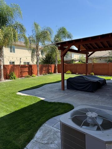 2173 Kapreil Way, Livingston, CA 95334