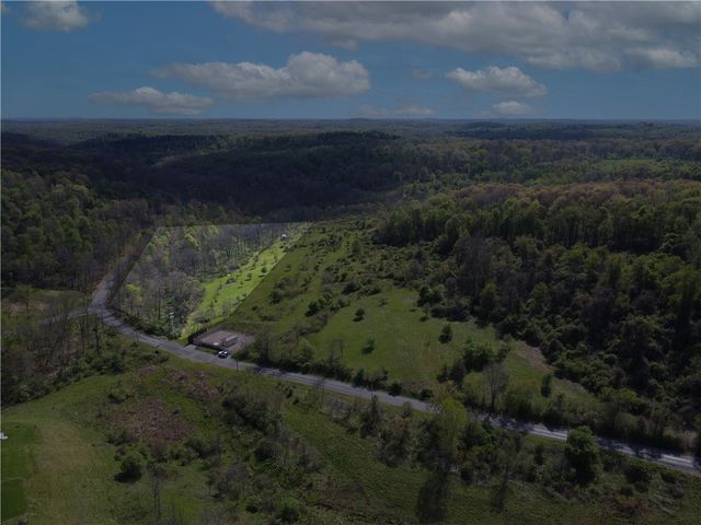 5671 N Montour Road, Richland, PA 15044