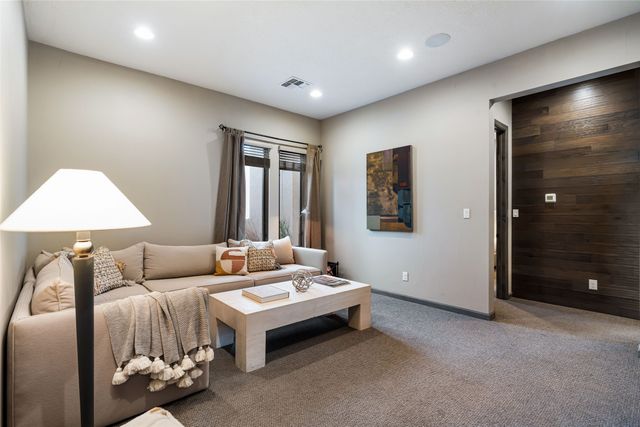 76 Paseo Las Terrazas, Santa Fe, NM 87506
