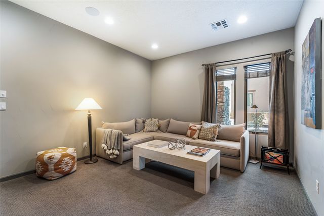 76 Paseo Las Terrazas, Santa Fe, NM 87506