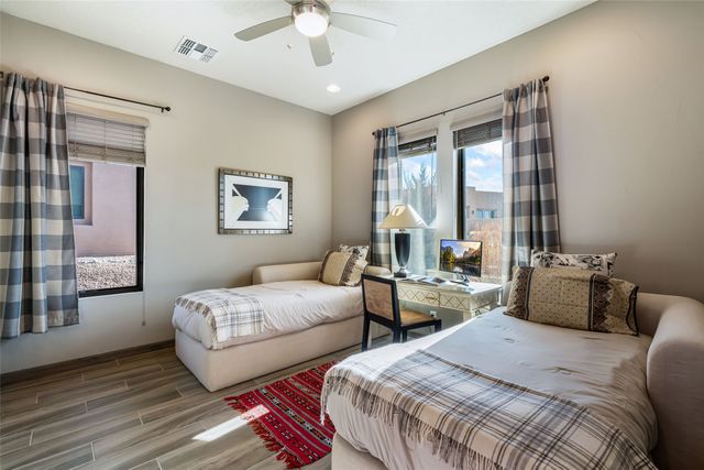 76 Paseo Las Terrazas, Santa Fe, NM 87506