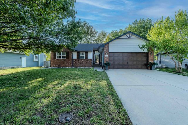 1013 Park Rd, Rose Hill, KS 67133