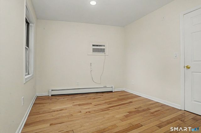 211 Main Street 3B, Stamford, CT 06901