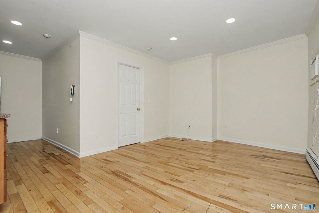 211 Main Street 3B, Stamford, CT 06901