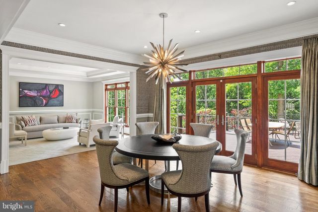 3801 52ND ST NW, Washington, DC 20016