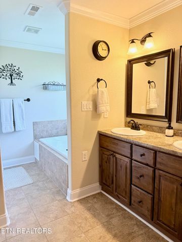 1617 Millstone Drive, Maryville, TN 37803