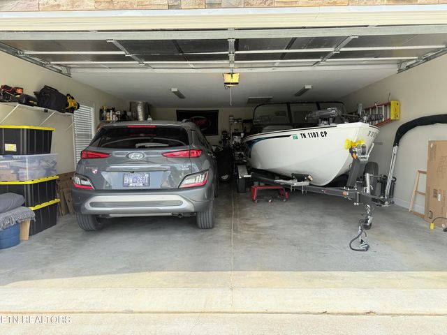 1617 Millstone Drive, Maryville, TN 37803