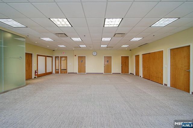 280 Broad Avenue 3F, Palisades Park, NJ 07650