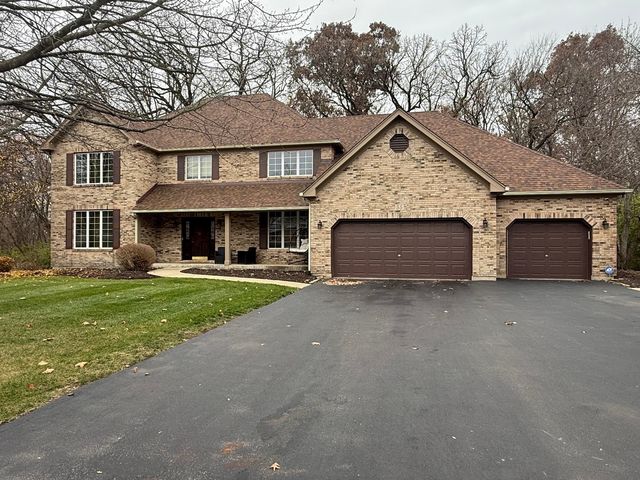 55 OAK CREEK Drive, Yorkville, IL 60560