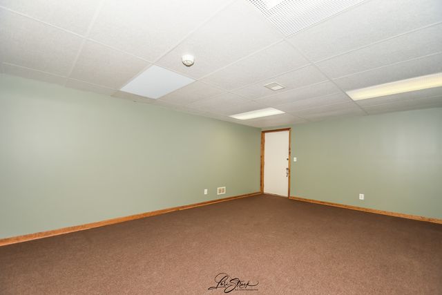 55 OAK CREEK Drive, Yorkville, IL 60560