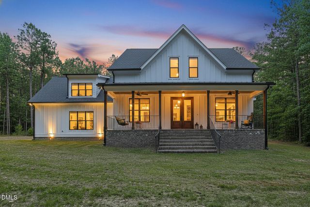 7032 Oakville Lane, New Hill, NC 27562