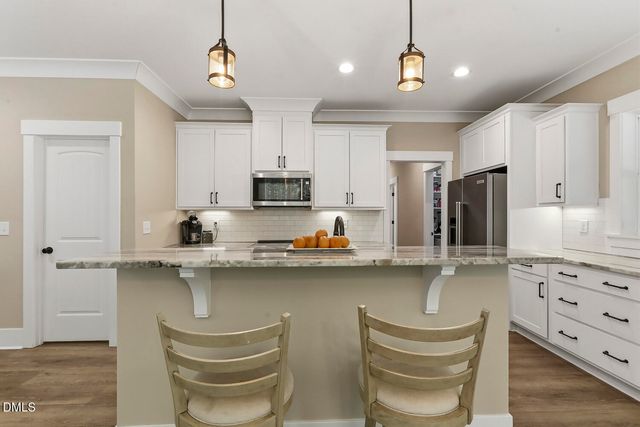 7032 Oakville Lane, New Hill, NC 27562