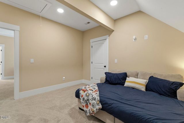 7032 Oakville Lane, New Hill, NC 27562