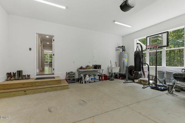 7032 Oakville Lane, New Hill, NC 27562