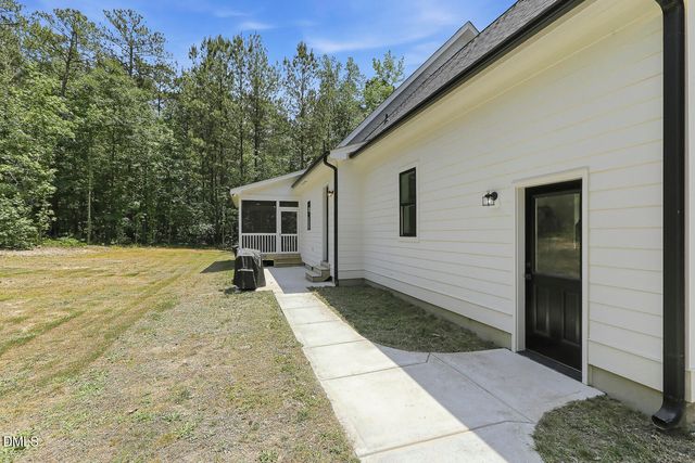 7032 Oakville Lane, New Hill, NC 27562