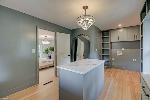 2410 Bitting Road, Winston-salem, NC 27104