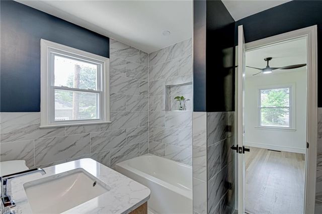 2410 Bitting Road, Winston-salem, NC 27104