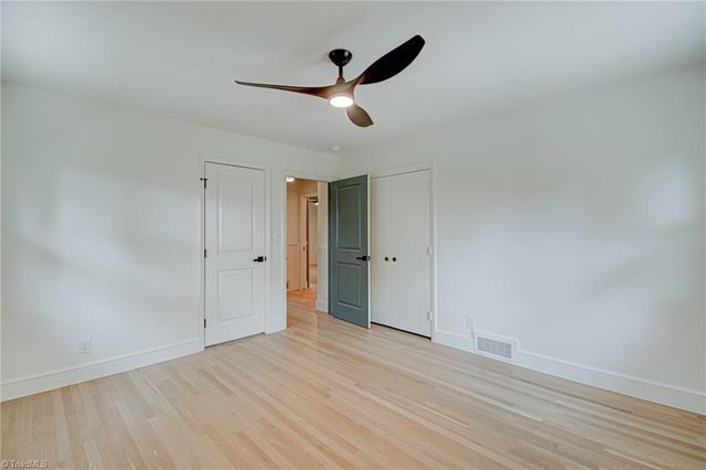 2410 Bitting Road, Winston-salem, NC 27104