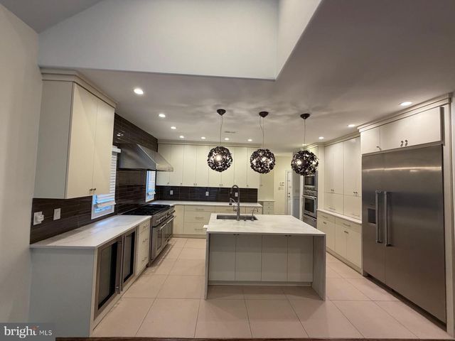1435 WESLEYS RUN, Gladwyne, PA 19035