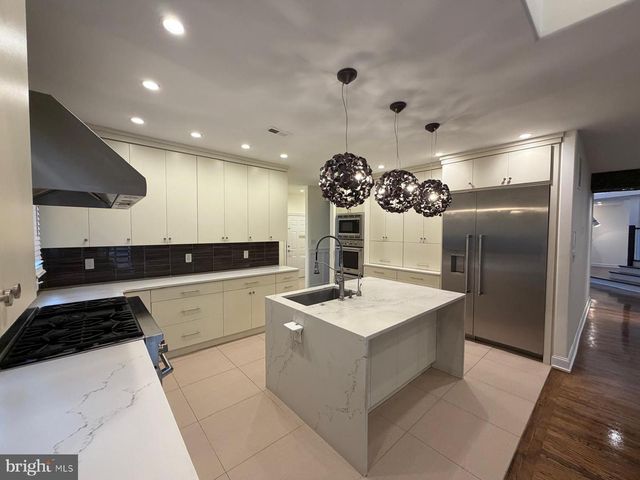 1435 WESLEYS RUN, Gladwyne, PA 19035