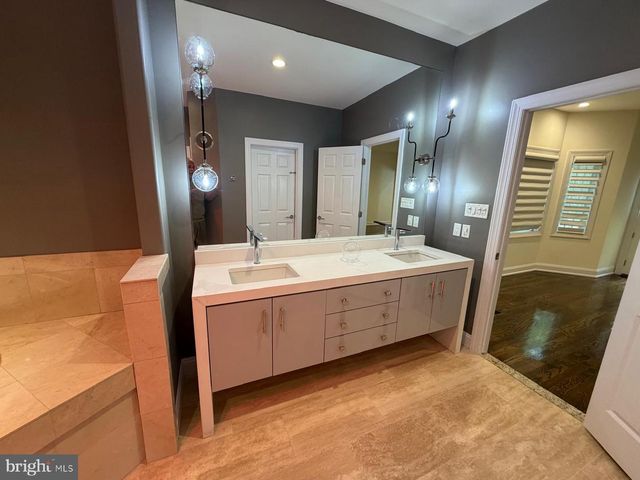 1435 WESLEYS RUN, Gladwyne, PA 19035