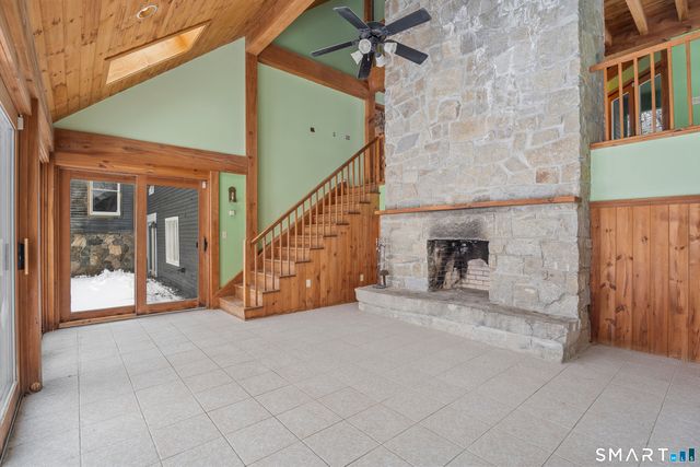 4 Tarklin Hill Road, Voluntown, CT 06384