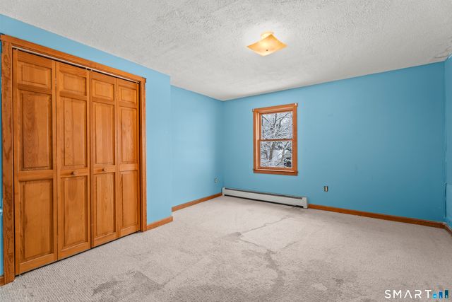 4 Tarklin Hill Road, Voluntown, CT 06384