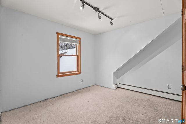 4 Tarklin Hill Road, Voluntown, CT 06384