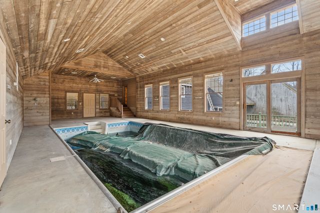 4 Tarklin Hill Road, Voluntown, CT 06384