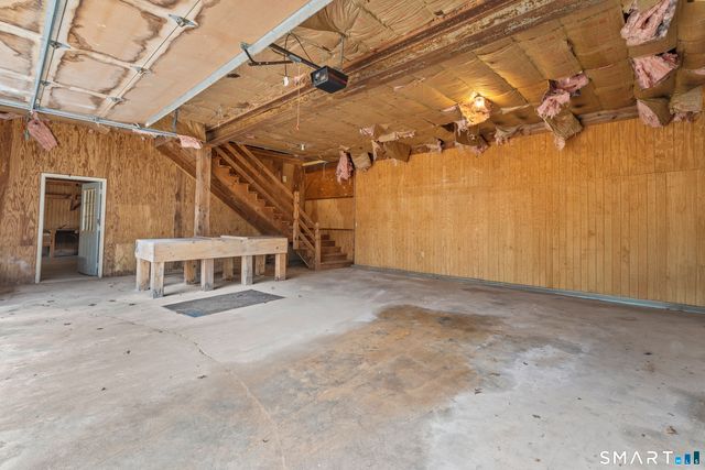 4 Tarklin Hill Road, Voluntown, CT 06384