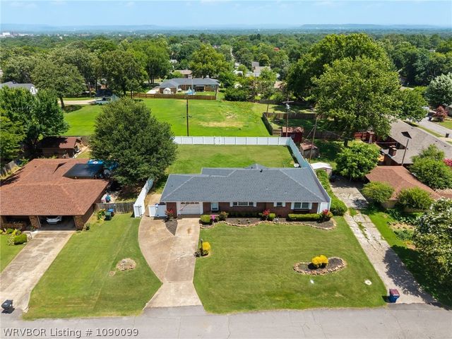 2323 S U Street, Fort Smith, AR 72901