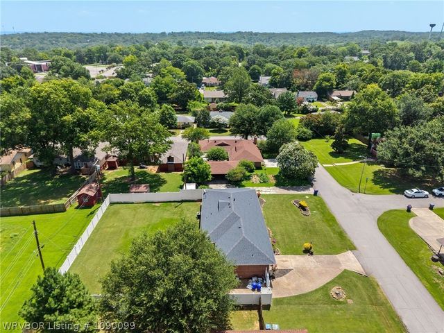 2323 S U Street, Fort Smith, AR 72901