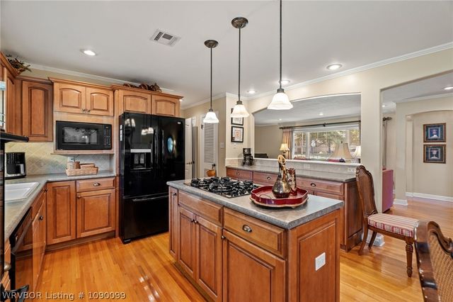 2323 S U Street, Fort Smith, AR 72901