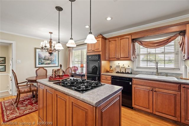 2323 S U Street, Fort Smith, AR 72901