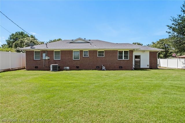 2323 S U Street, Fort Smith, AR 72901