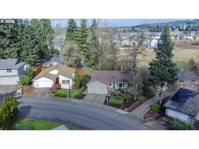 7765 Sw GENTLE WOODS Dr, Portland, OR 97224